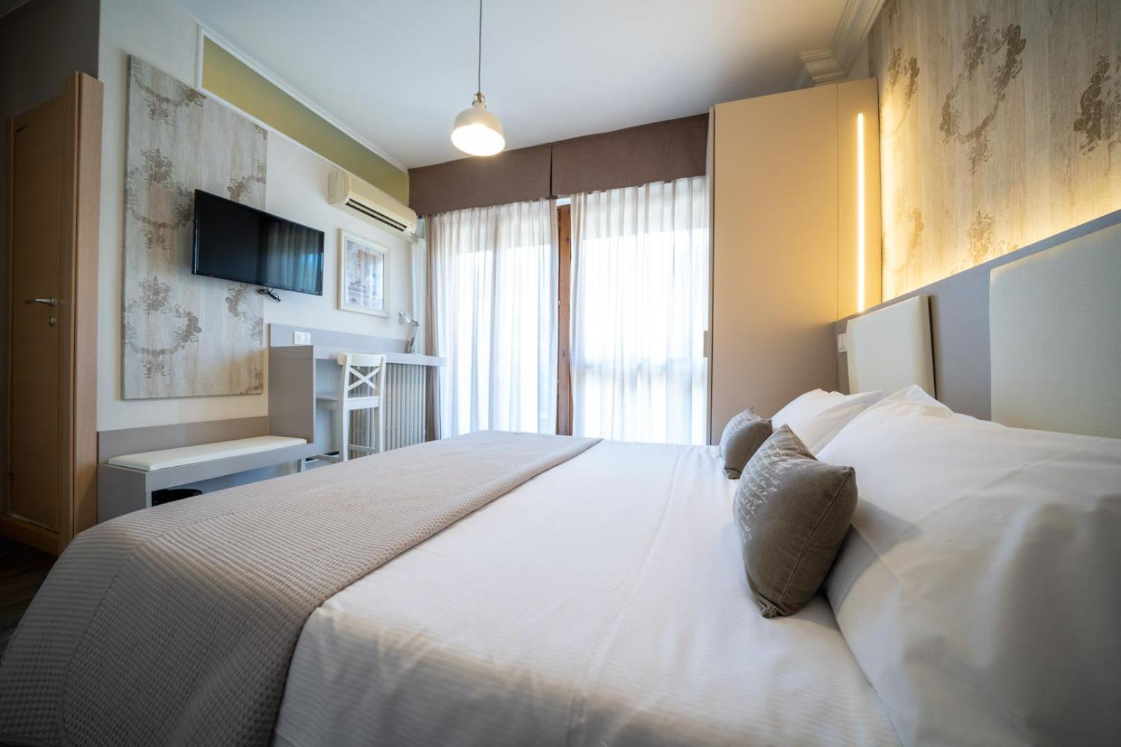 B City Hotel Μπαρντολίνο Εξωτερικό φωτογραφία