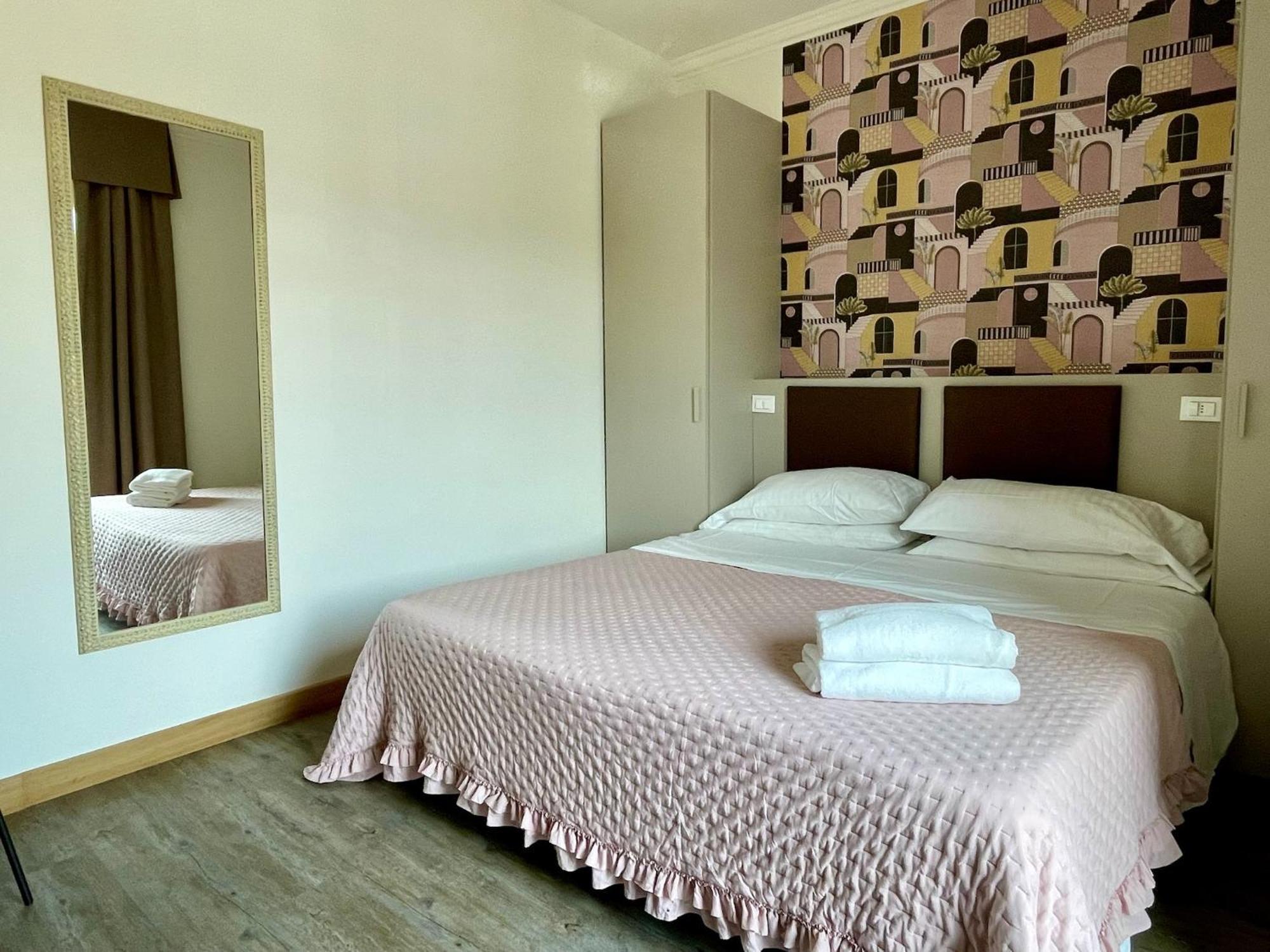 B City Hotel Μπαρντολίνο Εξωτερικό φωτογραφία